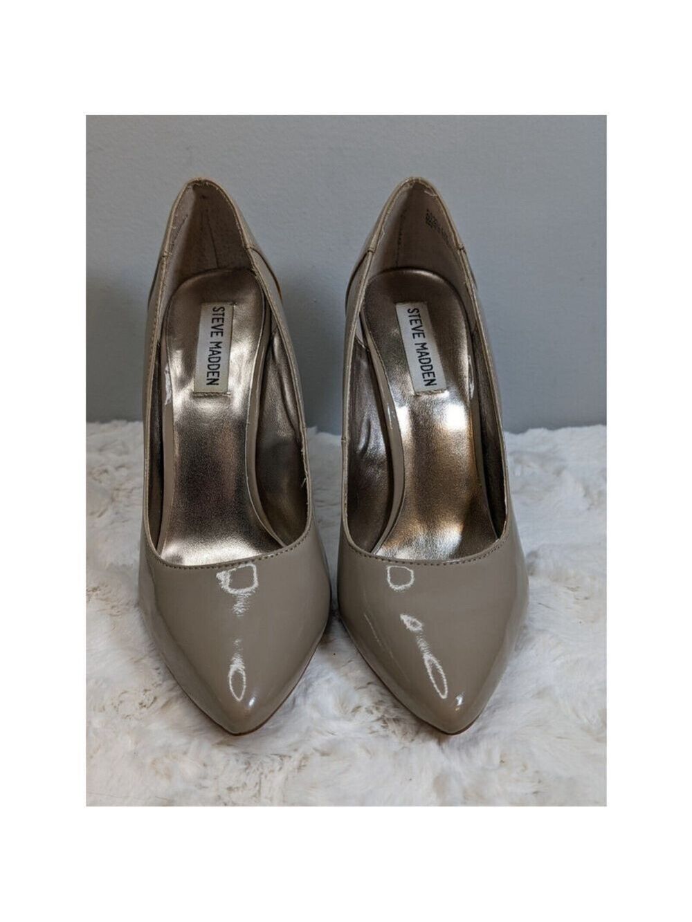 Steve Madden Women's Nude Patent Leather Pumps Heels Sz 7.5 EUC - Picture 2 of 11